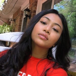 Meet your Posher, Celeste